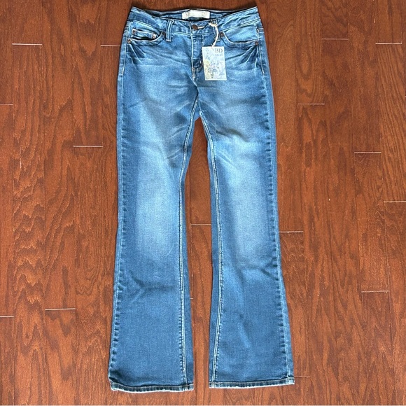 BD by Bella Dahl Blue Western Boot Cut Jeans with Embroidered Boho Size 26 - Picture 2 of 16